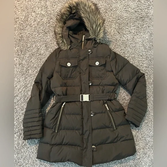 Michael Kors brown winter coat. Size M. Water resistant. Warm! Great condition! - Picture 1 of 8